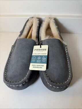 Brand New Fireside Dearfoams Gray Suede Shearling-Lined Slip-Ons - Size 9